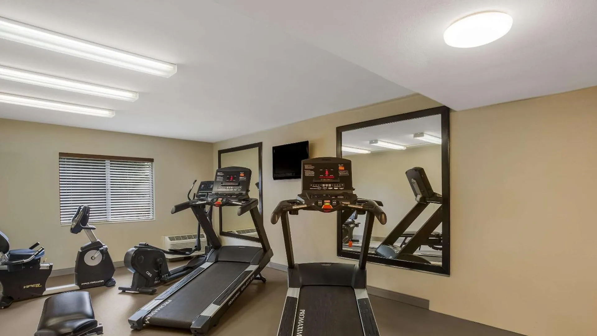 Mainstay Suites Savannah Midtown 2*,  United States